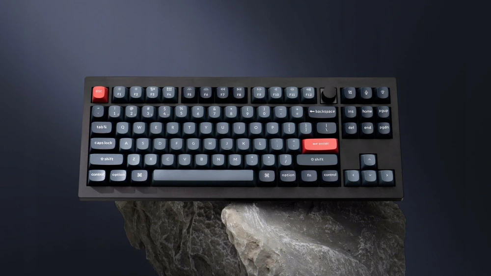 Keychron V3 Max QMK/VIA belaidė programuojama mechaninė klaviatūra, US išdėstymas (pilnai surinkta, Gateron Jupiter Red jungikliais)