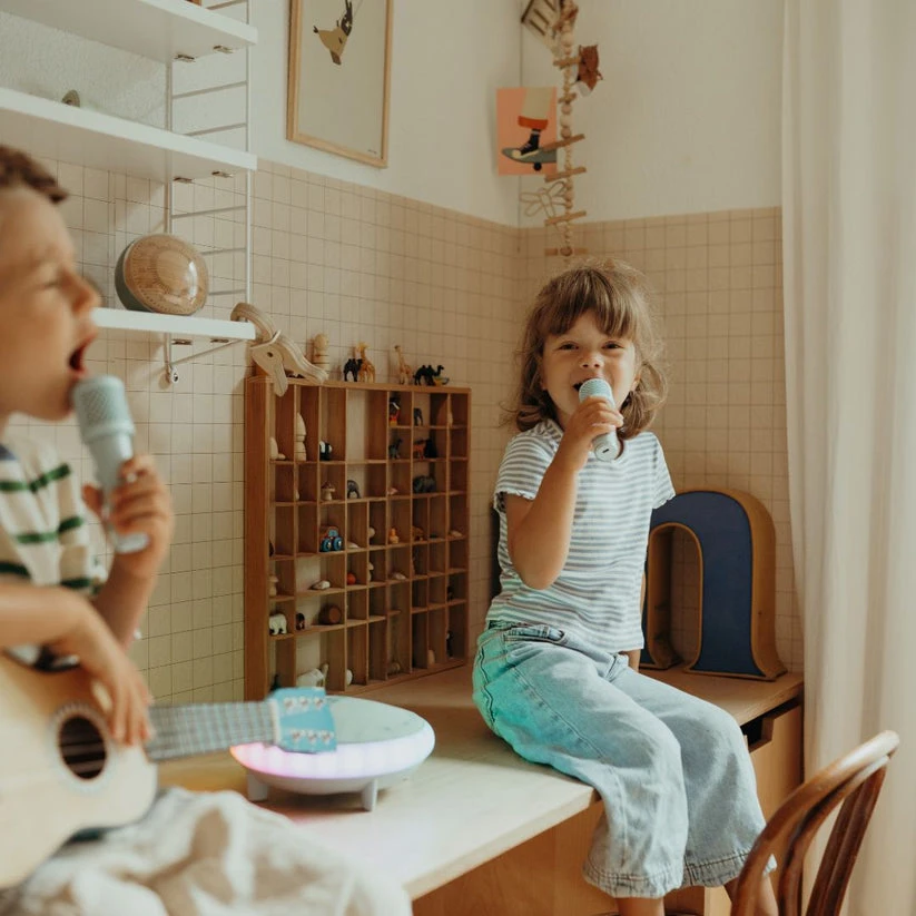 KIDYWOLF Nešiojamas karaokės garsiakalbis KIDYKARAOKE, žalias