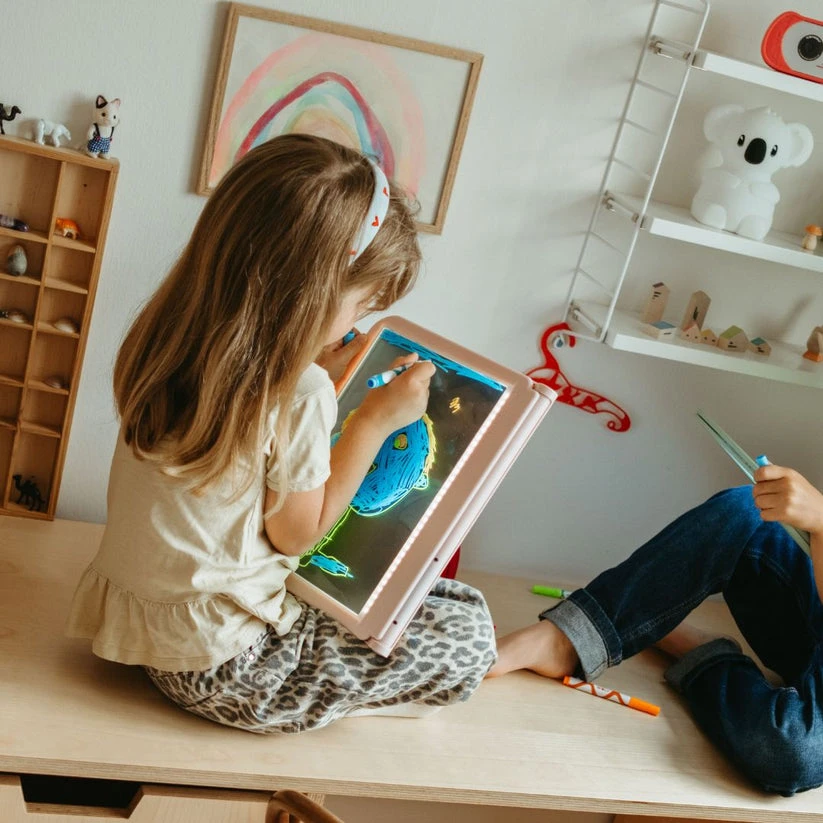 KIDYWOLF šviečianti dvipusė piešimo planšetė KIDYDRAW-PRO, žalia