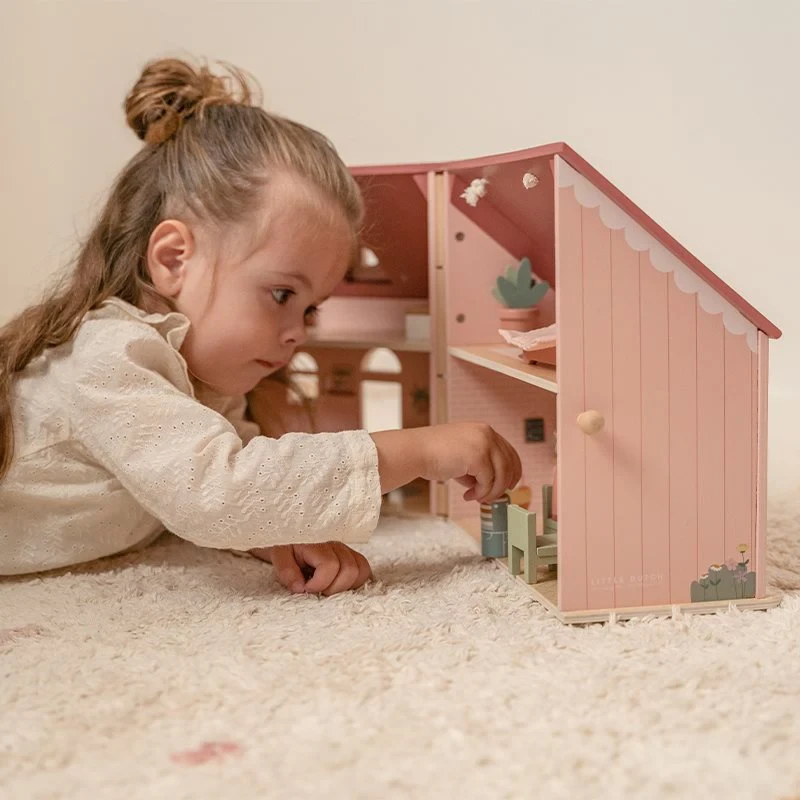 Little Dutch nešiojamas medinis lėlių namelis aprašymas - Prekės nuotrauka