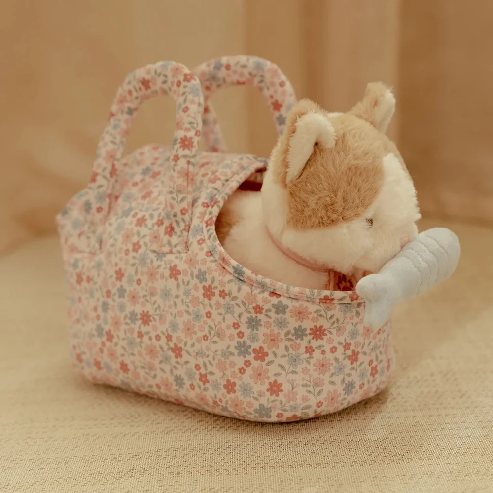 Little Dutch pliušinė katytė krepšyje – Marley