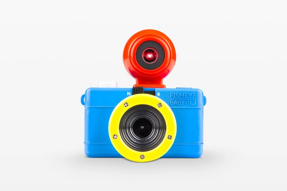 Lomography Fisheye Baby 110 kišeninis juostinis fotoaparatas (daugiaspalvis)