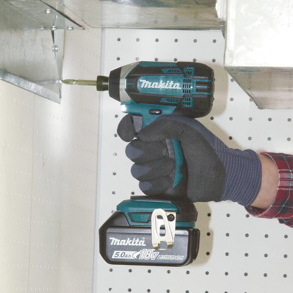 Makita Akumuliatorinis smūginis suktuvas, 18V Li-ion 165 Nm, LED (be akumuliatorių ir kroviklio) | DTD152Z