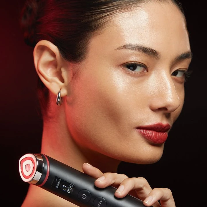 Medicube AGE-R Booster Pro veido priežiūros aparatas, Juodas
