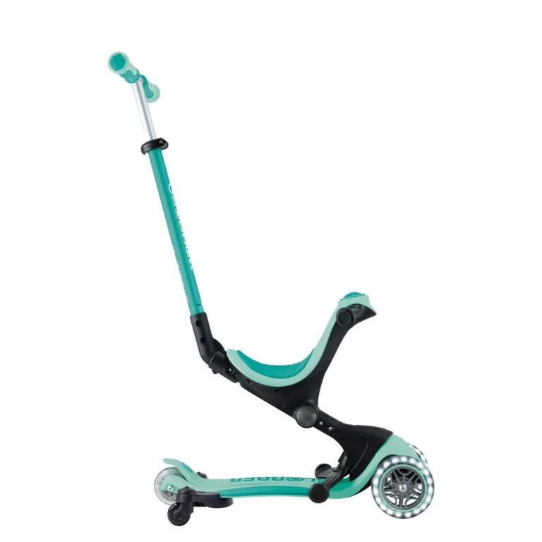 Paspirtukas GLOBBER Go Up Deluxe Lights, metų-pistacijų spalvos