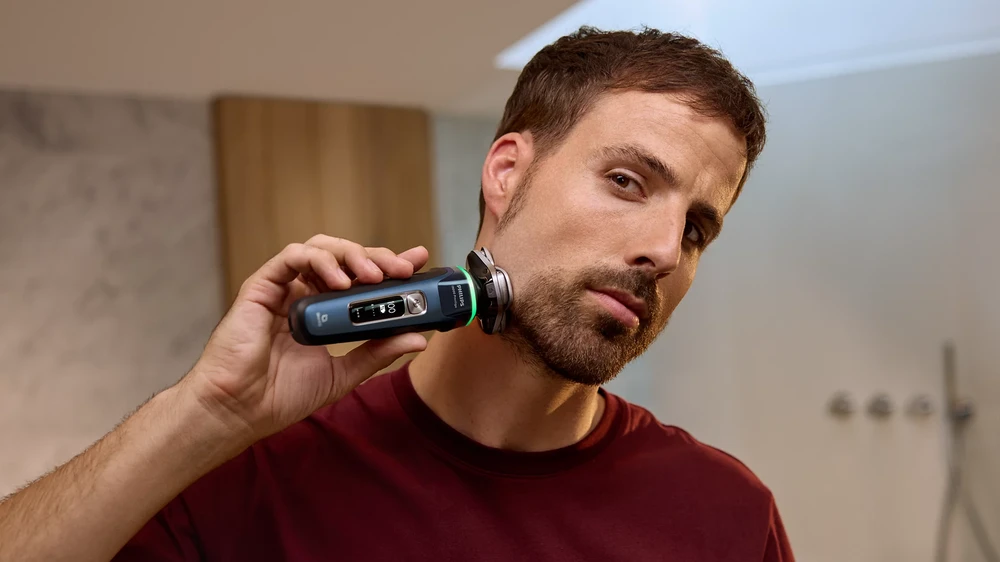 Philips i9000 Prestige Barzdaskutė drėgnam ir sausam skutimui su „SkinIQ“ | XP9201/33