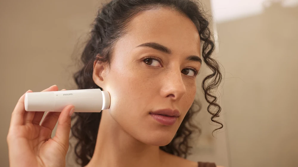 Philips Lady Shaver Series 8000 Belaidis skustuvas, drėgnai ir sausai (BRL147/00)