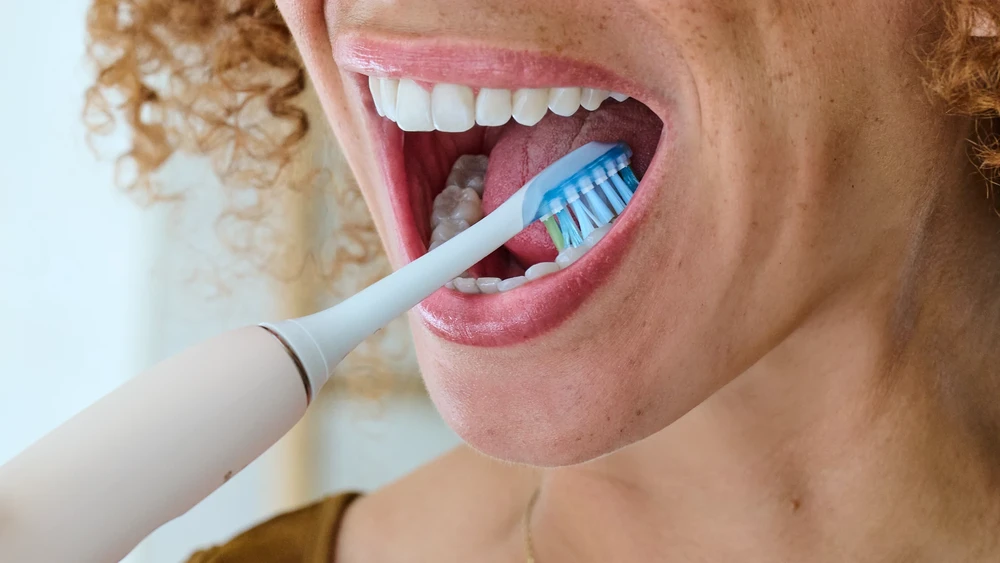 Philips Sonicare šepetėlio galvutė naudojimo procese
