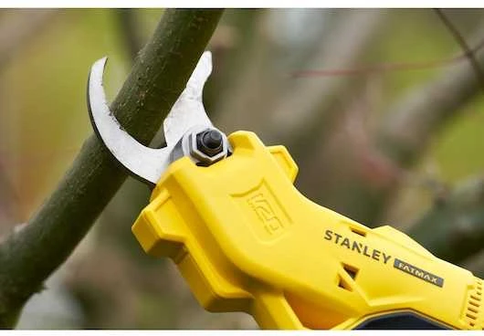 Stanley akumuliatorinis sekatorius SFMCPP32M1, V20, 32mm, 1x4,0Ah