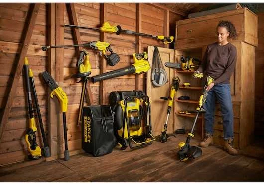 Teleskopinės gyvatvorių žirklės Stanley 18V FATMAX® V20, 45 cm | SFMCPH845B-XJ (be akumuliatoriaus ir pakrovėjo)