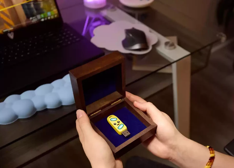 USB laikmena Sandisk Fortnite, Peely Edition, 128GB (SDCZIF-128G-G46)