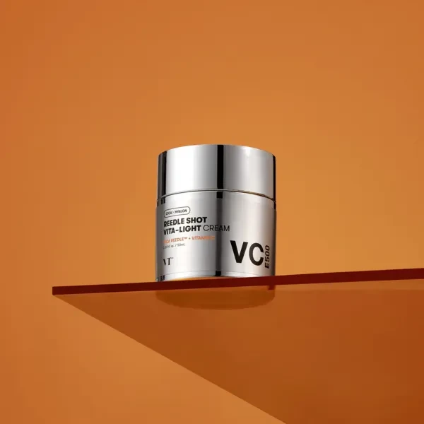VT Cosmetics Reedle Shot Vita-Light Cream skaistinantis veido kremas, 50 ml