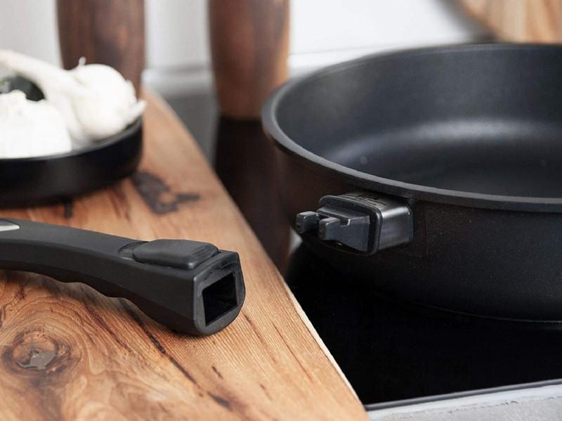 Indukcinė keptuvė nuimama rankena, AMT Gastroguss, Ø 28 cm, 7 cm aukščio AMT 728-E-Z20B