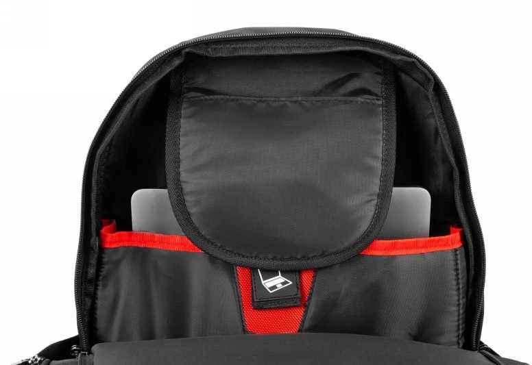 Beaster Scooter Kelioninė kuprinė Beaster su integruota USB jungtimi ir vieta ausinėms prijungti BS931BP