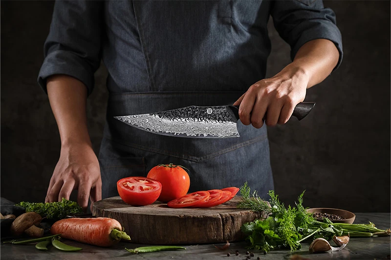 Damasko plieno peilis Kamazaki Juodas Damascus Chef Peilis, KZ50KN, 22 cm