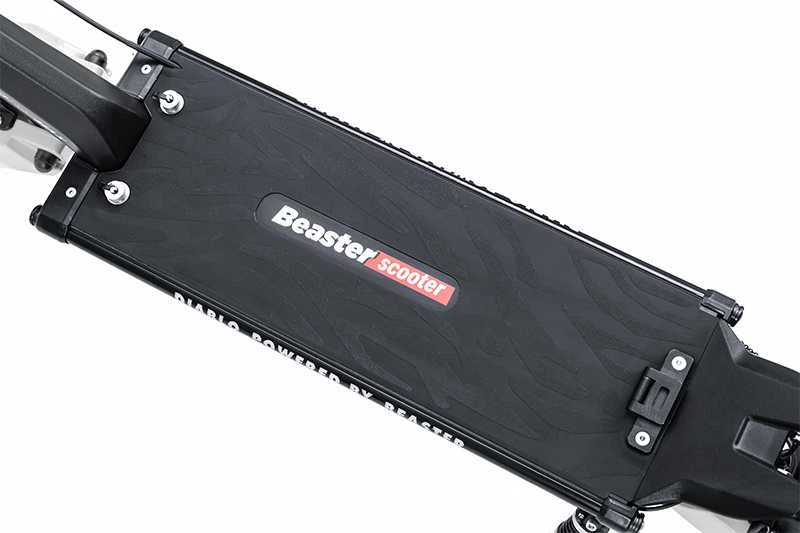 Elektrinis paspirtukas Beaster Scooter Diablo Pro Max BSDIABLOPROSMAX, skirtas bekelei