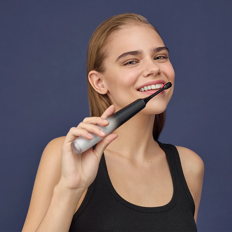 Osom Oral Care Įkraunamas, elektrinis, garsinis dantų šepetėlis, juodas OSOMORALT40BL