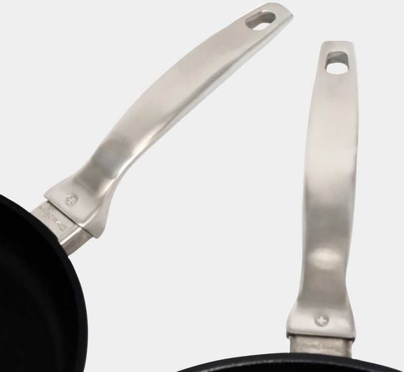 Indukcinių keptuvių rinkinys Swiss Diamond SDCXDset602i, rinkinį sudaro Ø24cm ir Ø28cm keptuvės