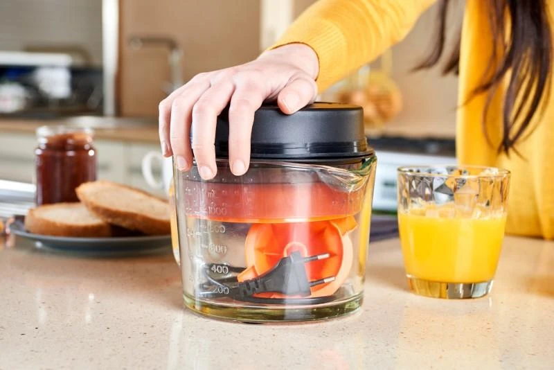 Citrusinių vaisių sulčiaspaudė Taurus CITRUSGLASS, su permatomu indu