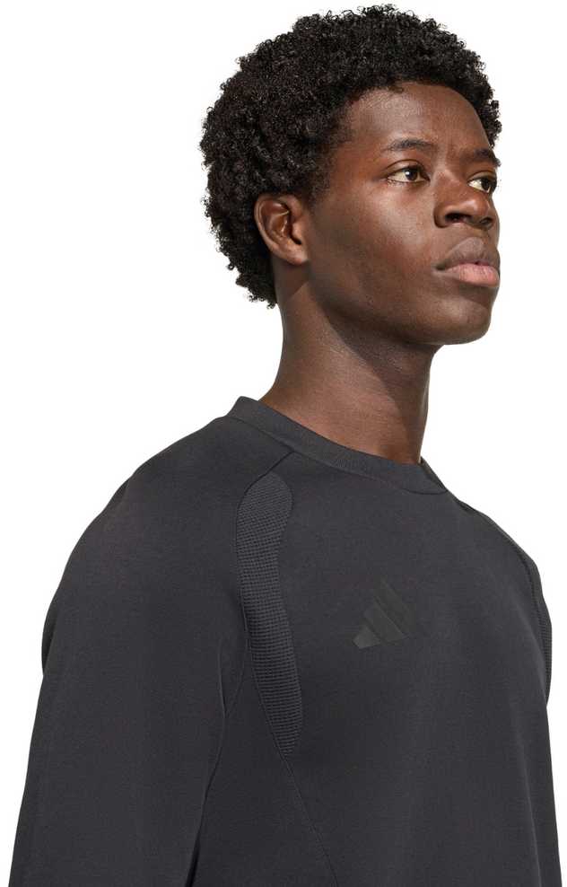 Bluza vyriška adidas Tiro 26 Travel Crew juoda JM5540 2XL