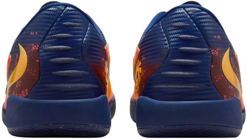 Buty piłkarskie Nike Phantom 6 Low Academy IC EH IB3093 800 (45,5)