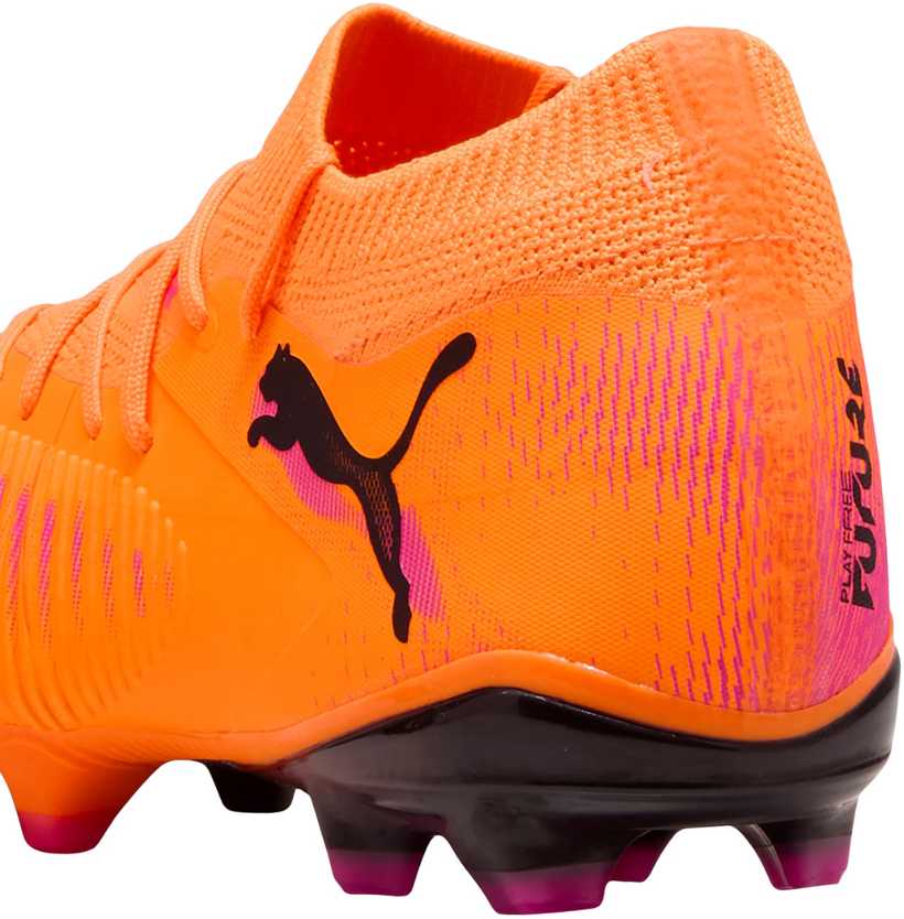 Buty piłkarskie Puma Future 8 Match FG/AG 108593 03 (42)