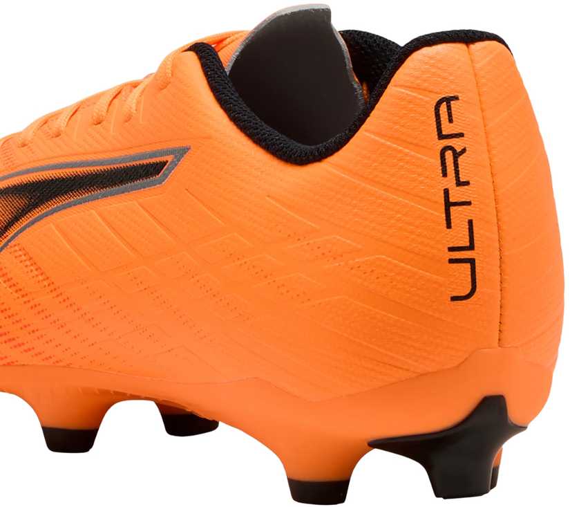 Buty piłkarskie Puma Ultra 6 Play FG/AG Heat Fire oranžinė 108532 03 (43)