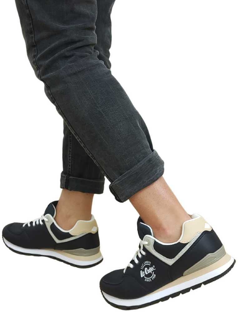 Buty vyrams Lee Cooper juoda-tamsiai mėlyna LCJ-23-31-3075M (44)