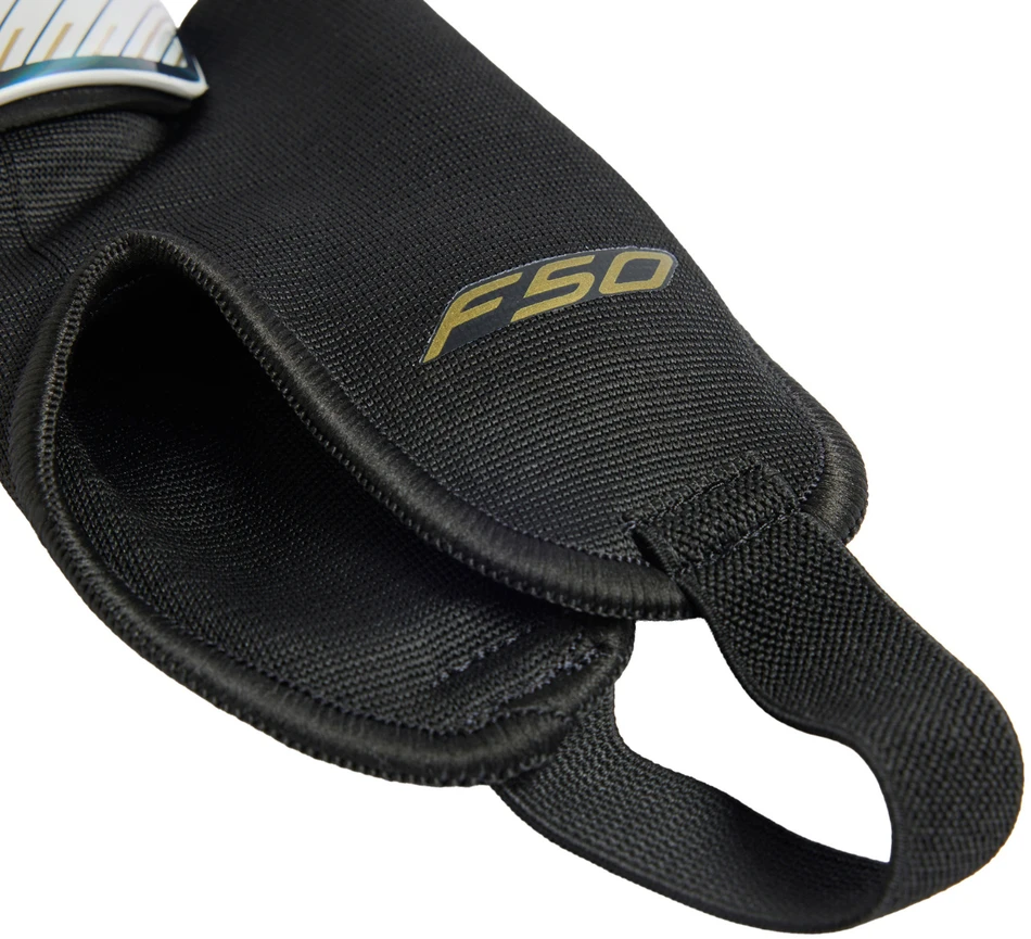 Futbolo apsaugos adidas F50 Match szaro-juoda KV9013 (S)