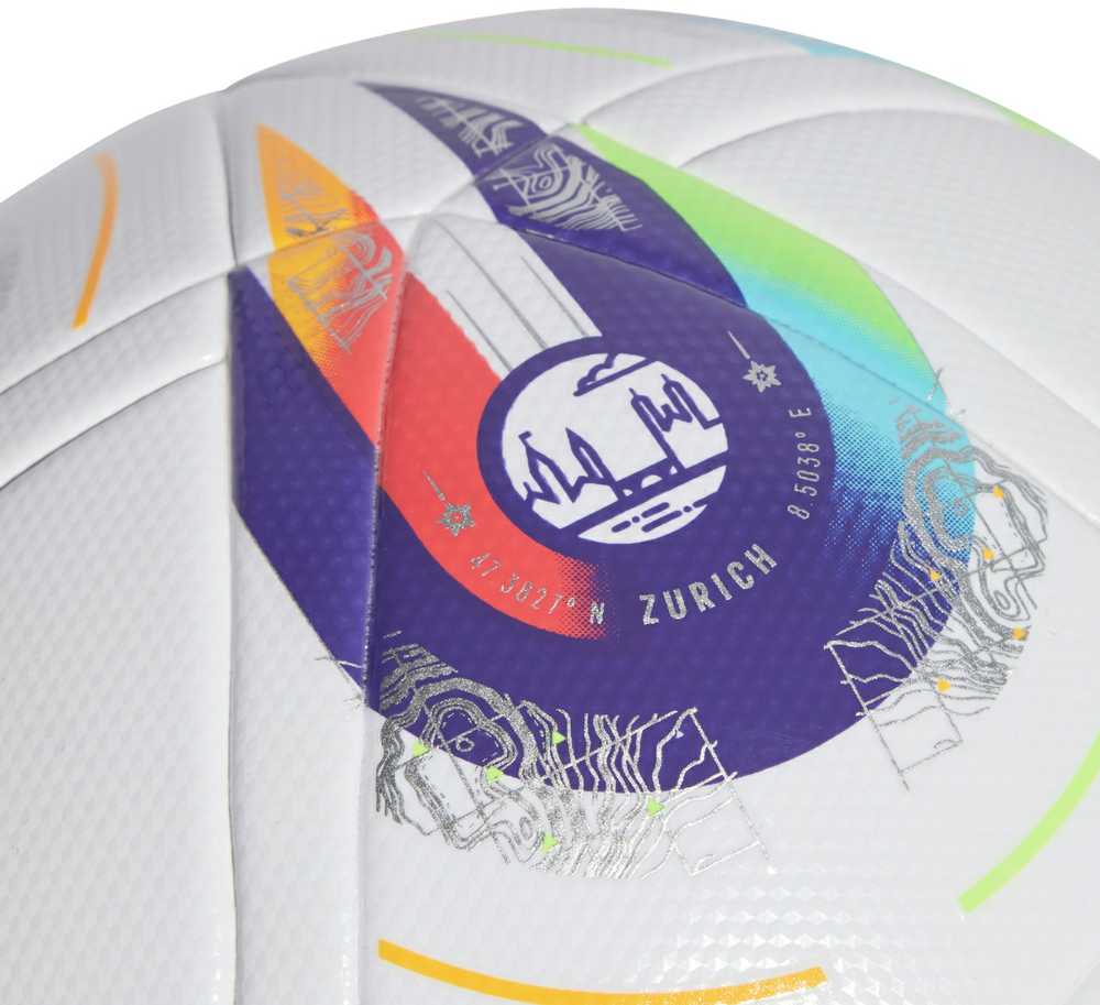 Adidas moterų EURO 2025 League futbolo kamuolys dydis 5 - Balta