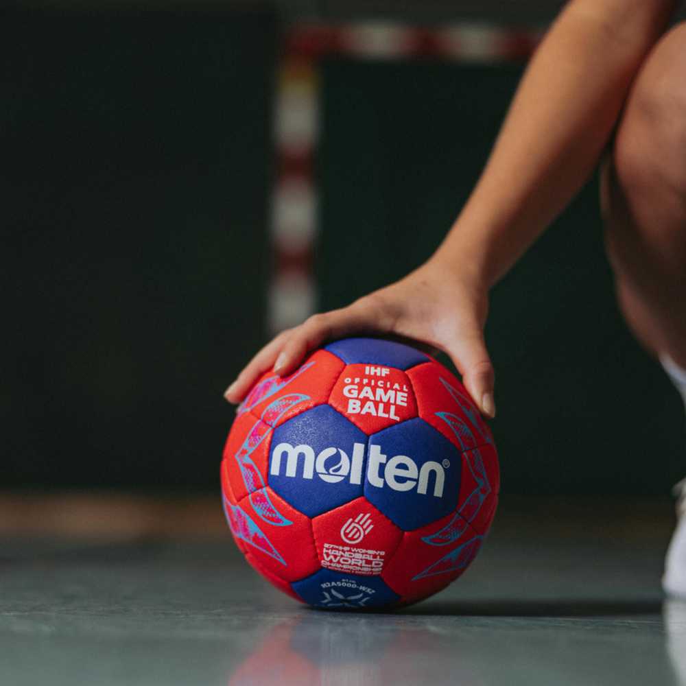 H2A5000-W5Z Molten 5000 IHF PRO 2025 m. Moterų pasaulio rankinio čempionato kamuolys Molten