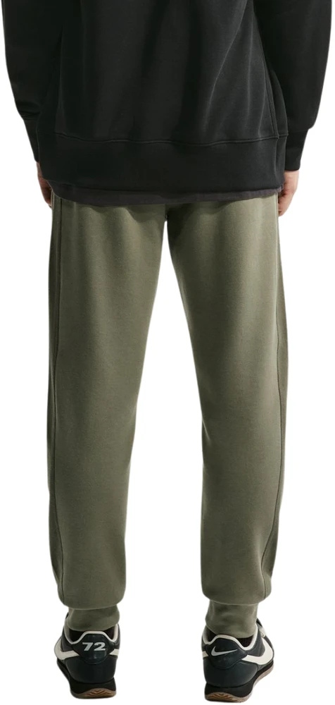 Kelnės vyrams Nike Sportswear Club oliwkowe IO1376 222 (XL)
