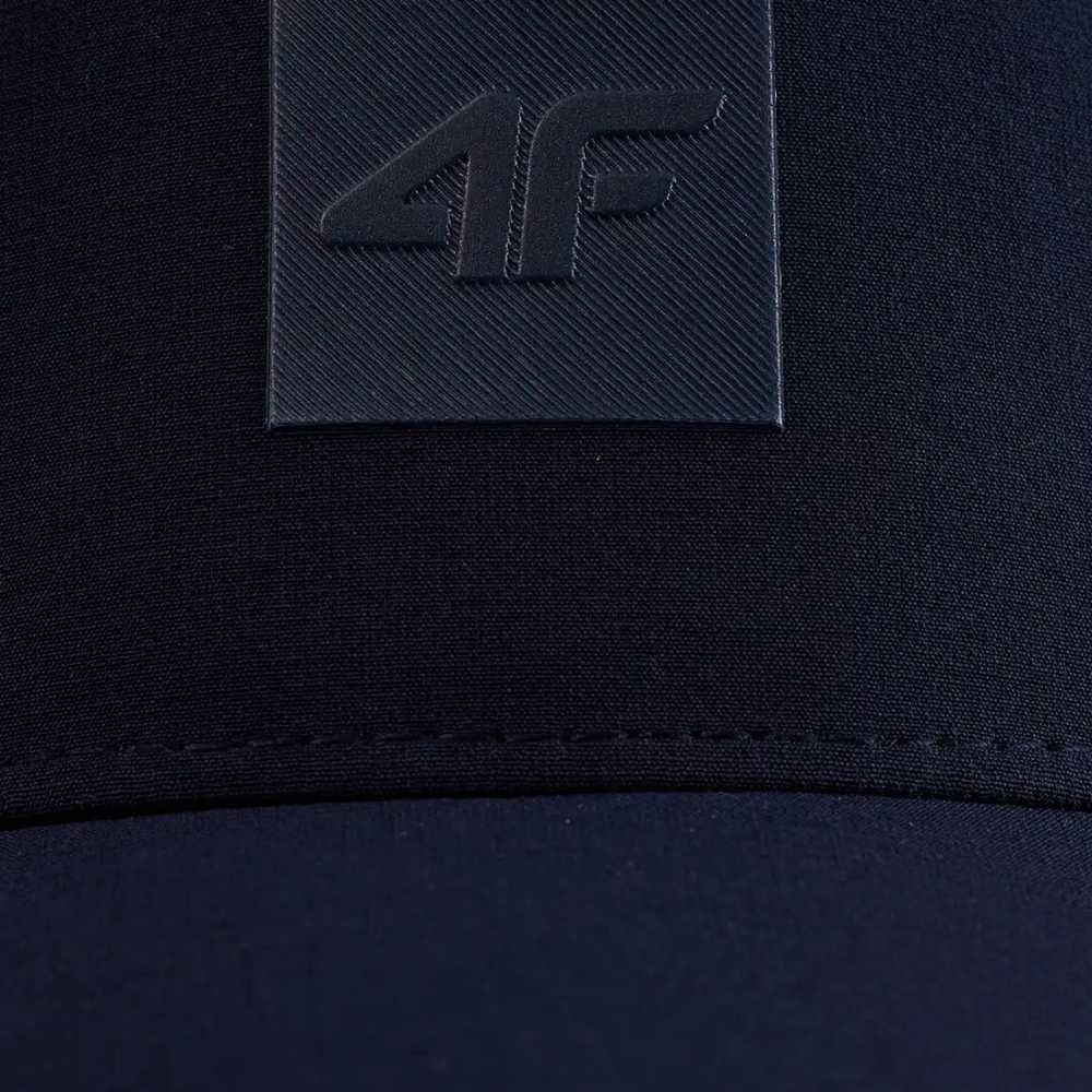 Kepurė su snapeliu 4F U554 tamsiai mėlyna 4FWSS26ACABU554 31S (L/XL)