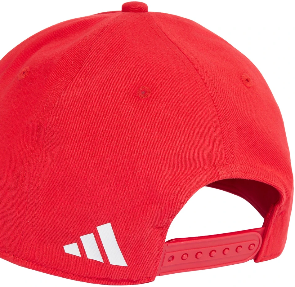 Kepurė Kepuraitė adidas FC Bayern Munich Essentials, raudona IA2333