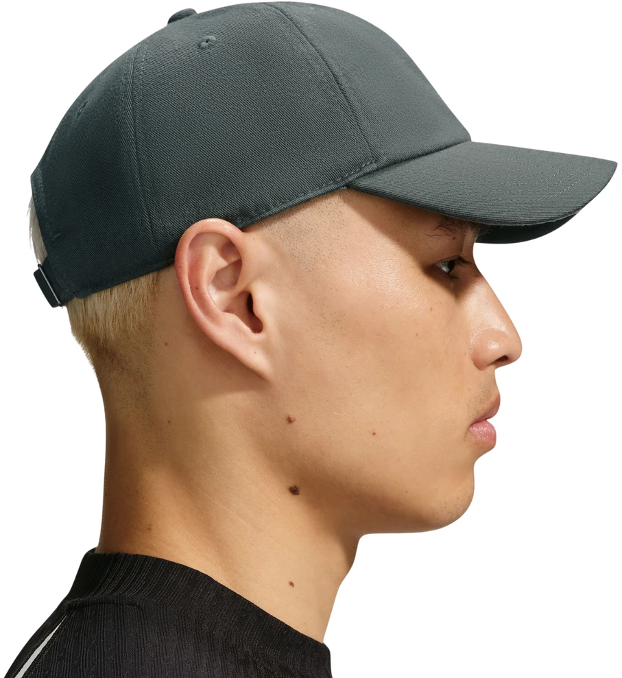 Kepurė Nike Club beisbolo kepuraitė, alyvuogių spalvos FZ5698 303 (M/L)