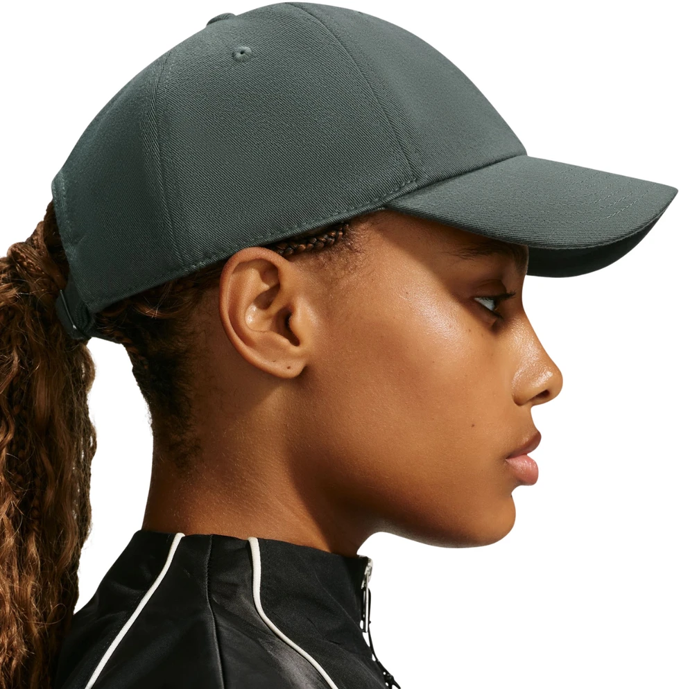 Kepurė Nike Club beisbolo kepuraitė, alyvuogių spalvos FZ5698 303 (M/L)