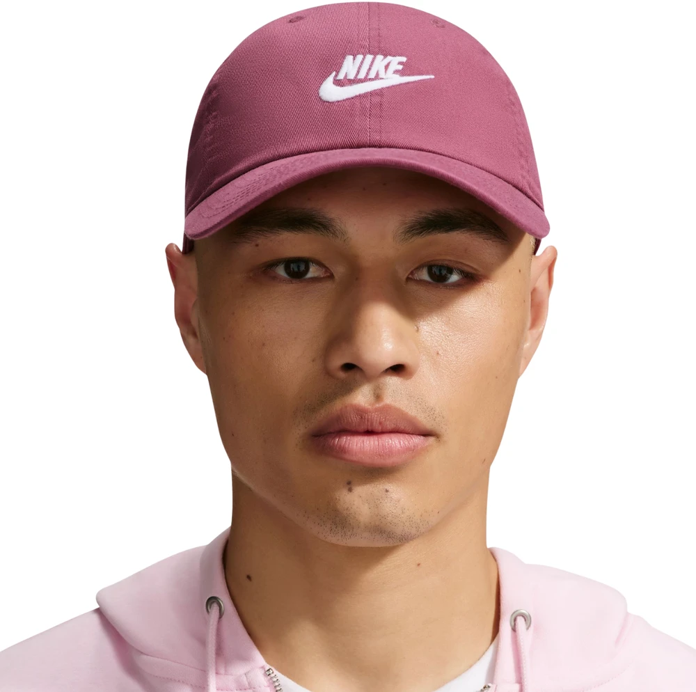 Kepurė su snapeliu Nike Club rožinė-balta FB5368 654 (S/M)