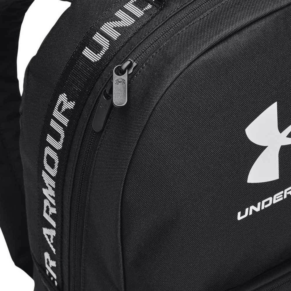 Under Armour Kuprinė 1378415-001