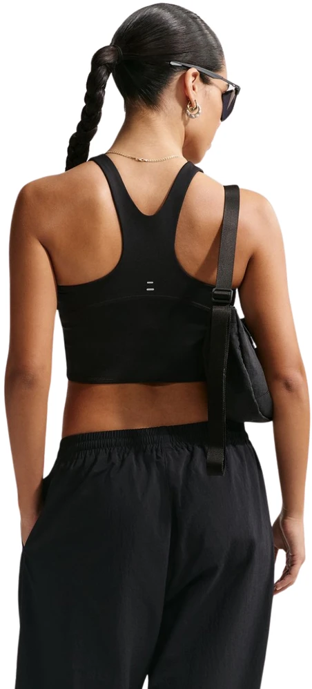 Moteriški marškinėliai Nike Tempo juoda II0420 010 (L)