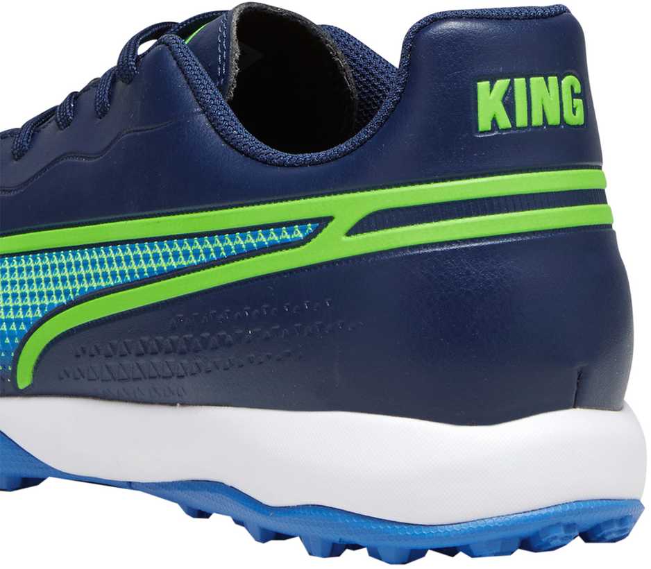Puma King Match TT 107260 02 (43) futbolo bateliai