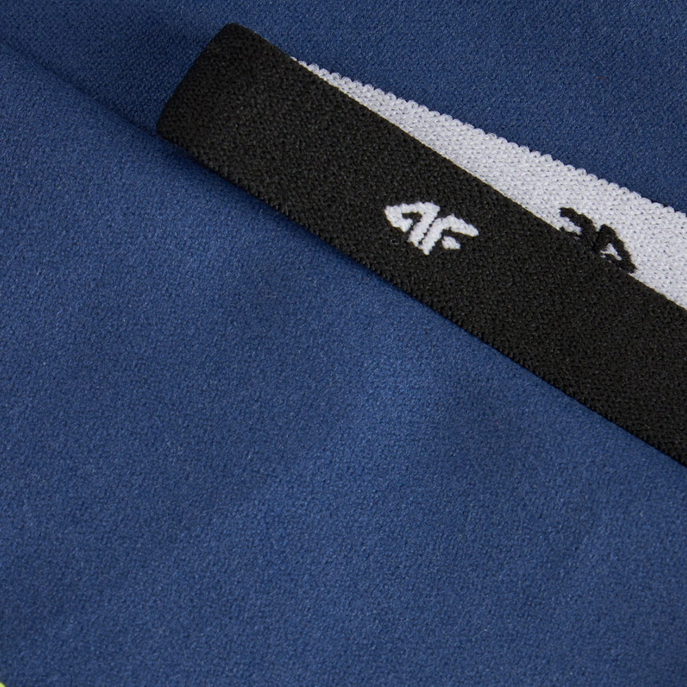 Rankšluostis Ręcznik 4F U075 80x130 cm tamsiai mėlyna 4FWSS26ATOWU075 31S