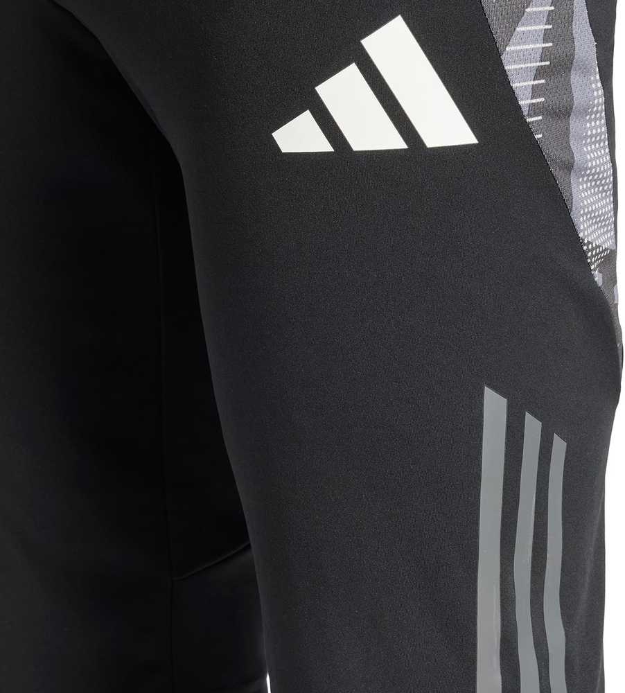 Šortai vyrams adidas Tiro 24 Competition 1/2 juoda IP1871 (S)