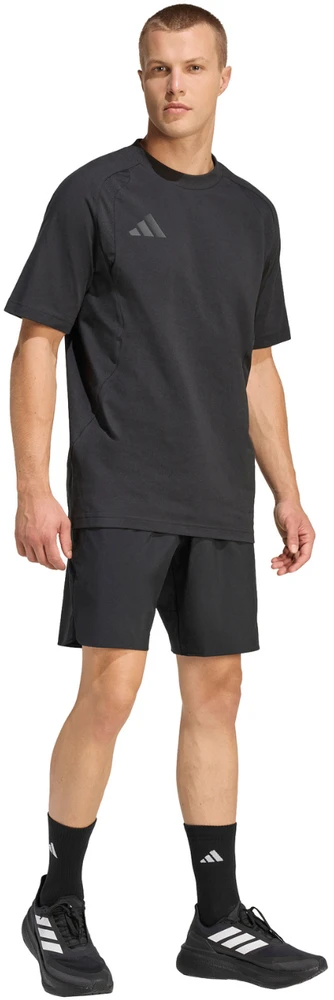 Šortai vyrams adidas Tiro Travel Woven juoda JM5542 (2XL)