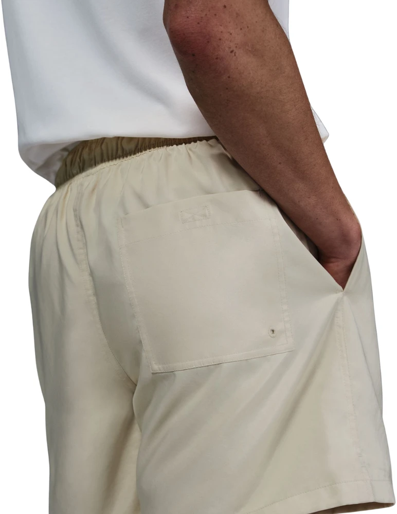 Šortai vyrams Nike Club kremowe FN3307 229 (S)