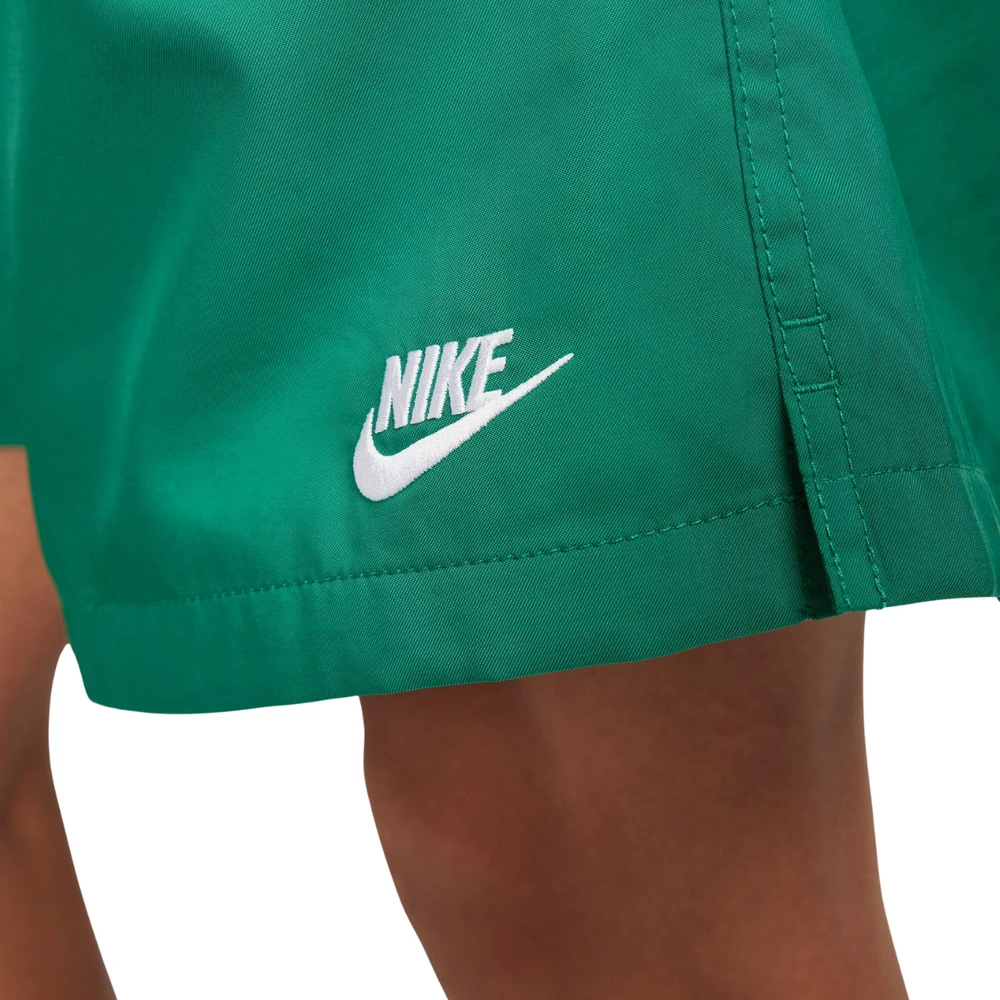 Šortai vyrams Nike Club žalia FN3307 365 (M)