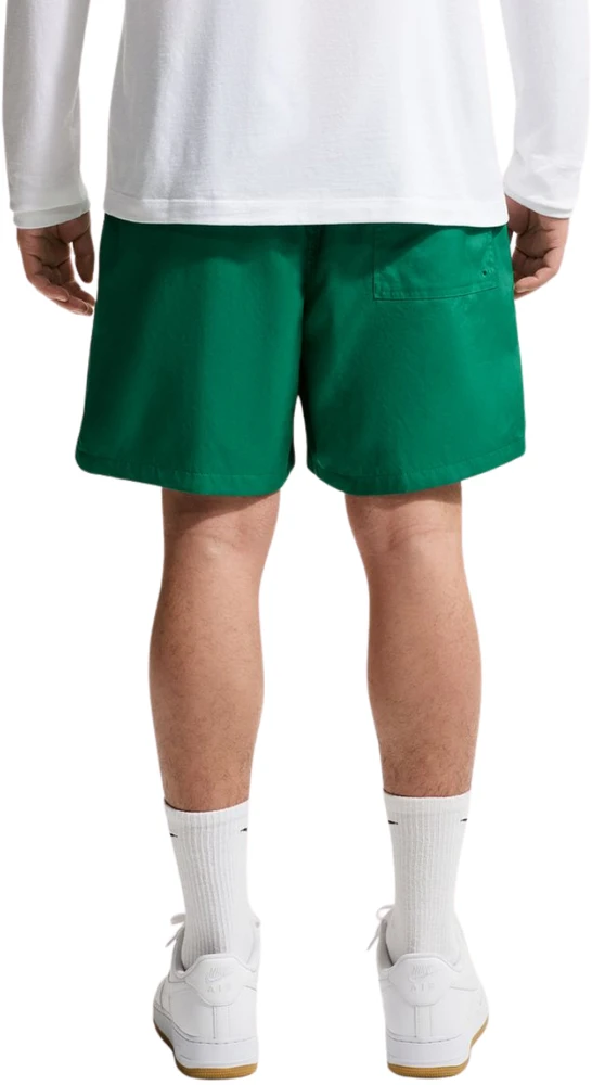 Šortai vyrams Nike Club žalia FN3307 365 (M)
