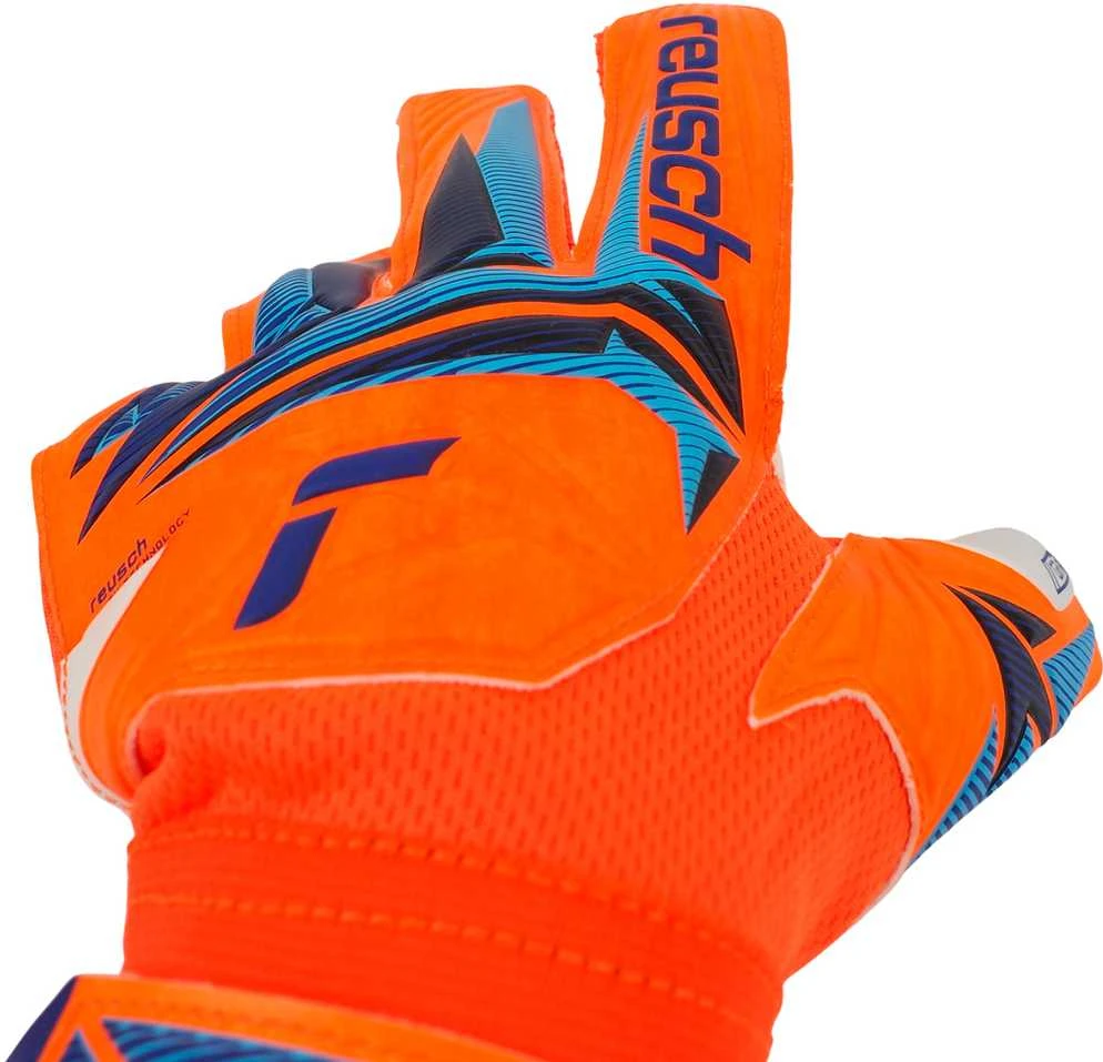 Vaikiškos pirštinės Reusch Attrakt Grip World Cup 56 72 814 2290