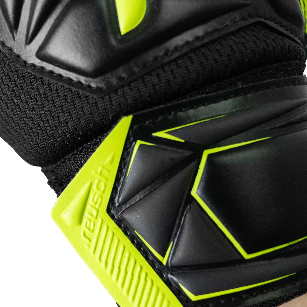 Vartininko pirštinės Reusch Attrakt Starter Solid Finger Support Junior juoda-balta 5672511 7752 (7,5)