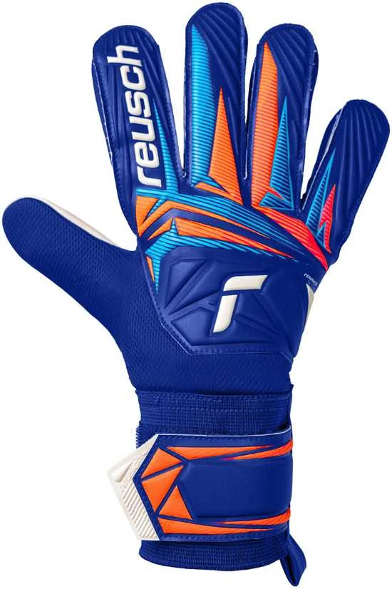 Reusch Attrakt Starter Solid Goalkeeper Gloves 56 70 514 4126