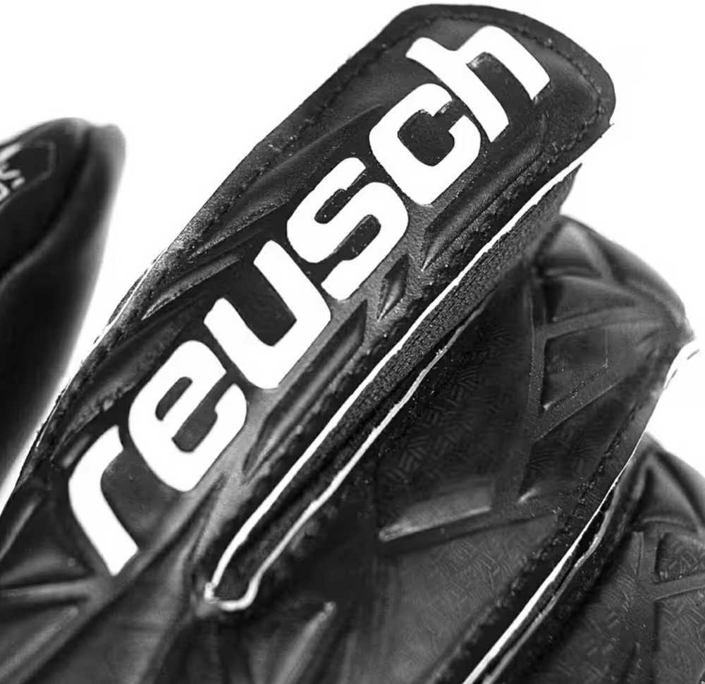 Reusch futbolo pirštinės Attrakt Starter Solid Finger Support Junior - Juodos